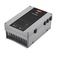 mała siwa przetwornica Danfoss